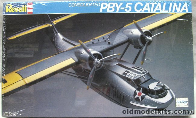 Revell 1/72 Consolidated PBY-5 Catalina - Pre War High-Visibility Markings, 4522 plastic model kit